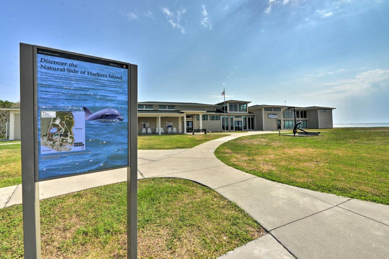 Waterfront Harkers Island Home Sunset View And Dock Exterior photo